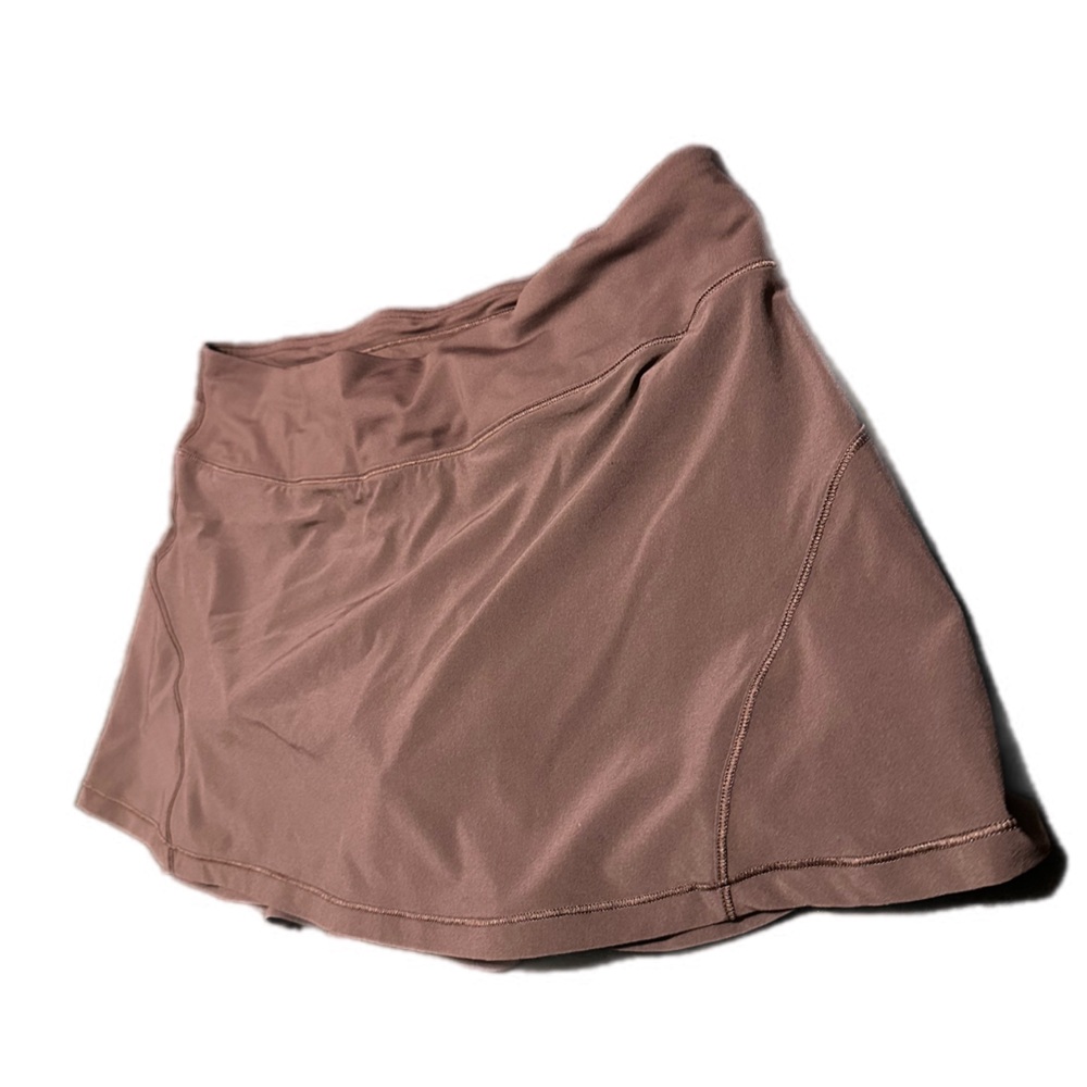 Lululemon skort - Picture 6 of 8